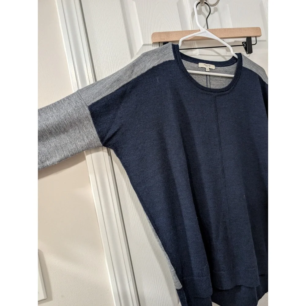 Madewell crew hem professional